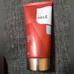 NEW MELE Gentle Hydrating Cleansing Gel. 5oz Tube.